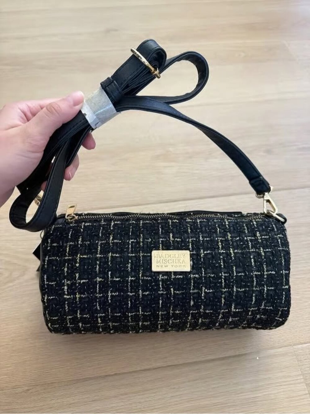 Badgley Mischka Black & Gold Tweed Crossbody Bag new with tags